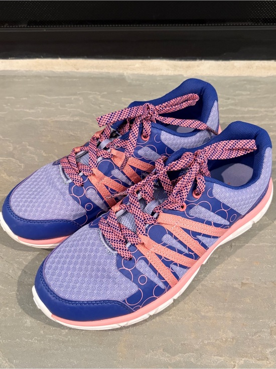 Avia Other - Avia Big Girl’s Lightweight Trail Running Shoes Size 6